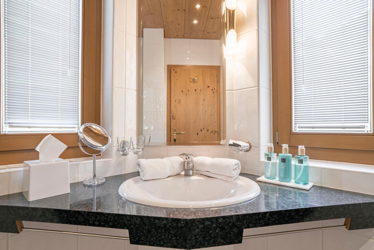 Appartements Aurikel Corso Ischgl Eksteriør billede